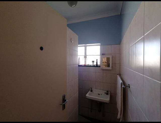 2 BEDROOM FREEHOLD SOLD IN STILFONTEIN EXT 1